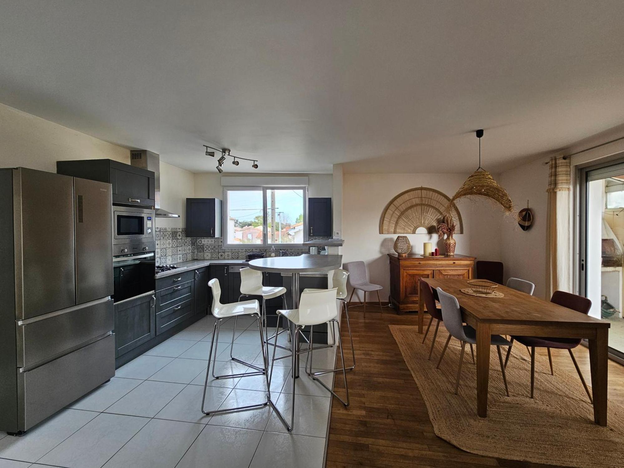 Maison De Location Hypercentre ลาทร็องช์-ซูร์-แมร์ ภายนอก รูปภาพ